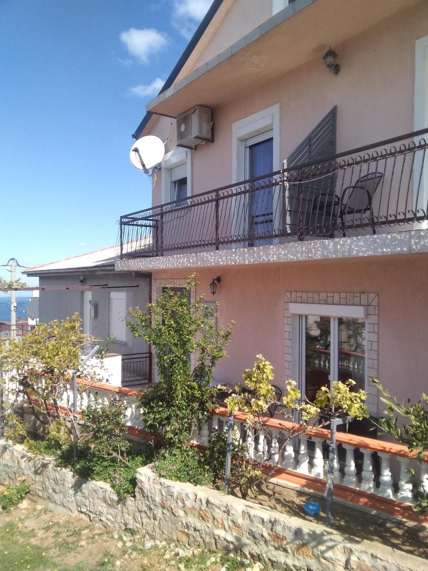 Guesthouse Martina Сень Экстерьер фото